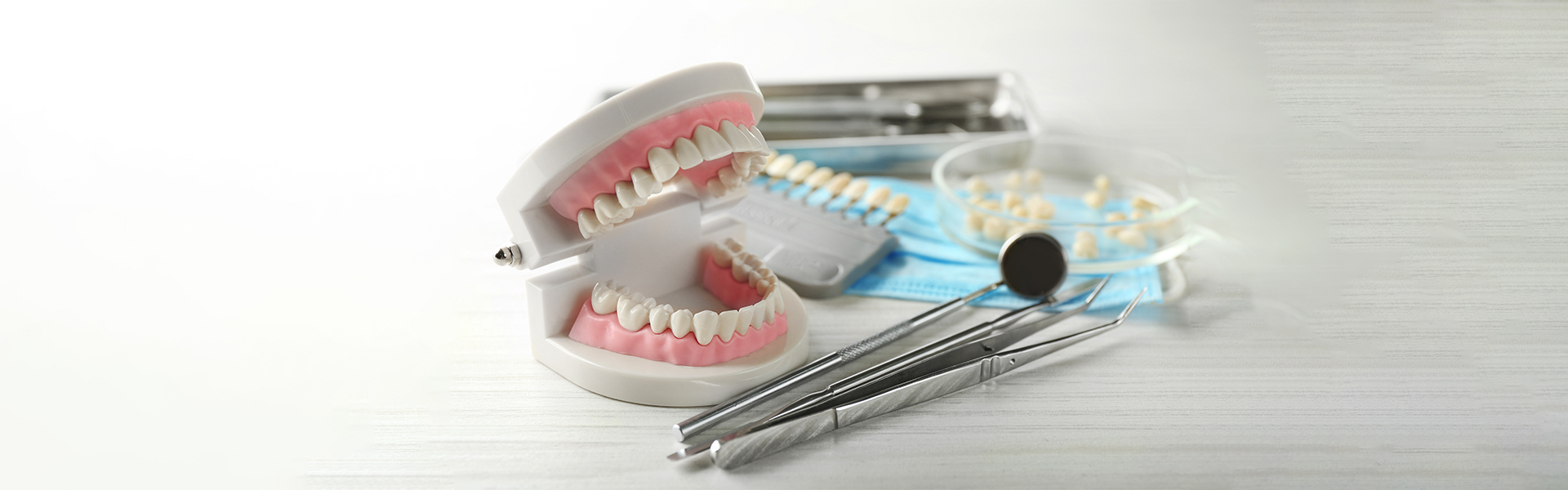 5 Things to Know Before Choosing a Dental Bridge